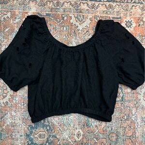 Universal Thread  Black Cropped Peasant Puff Sleeve embroidered crop Top Small